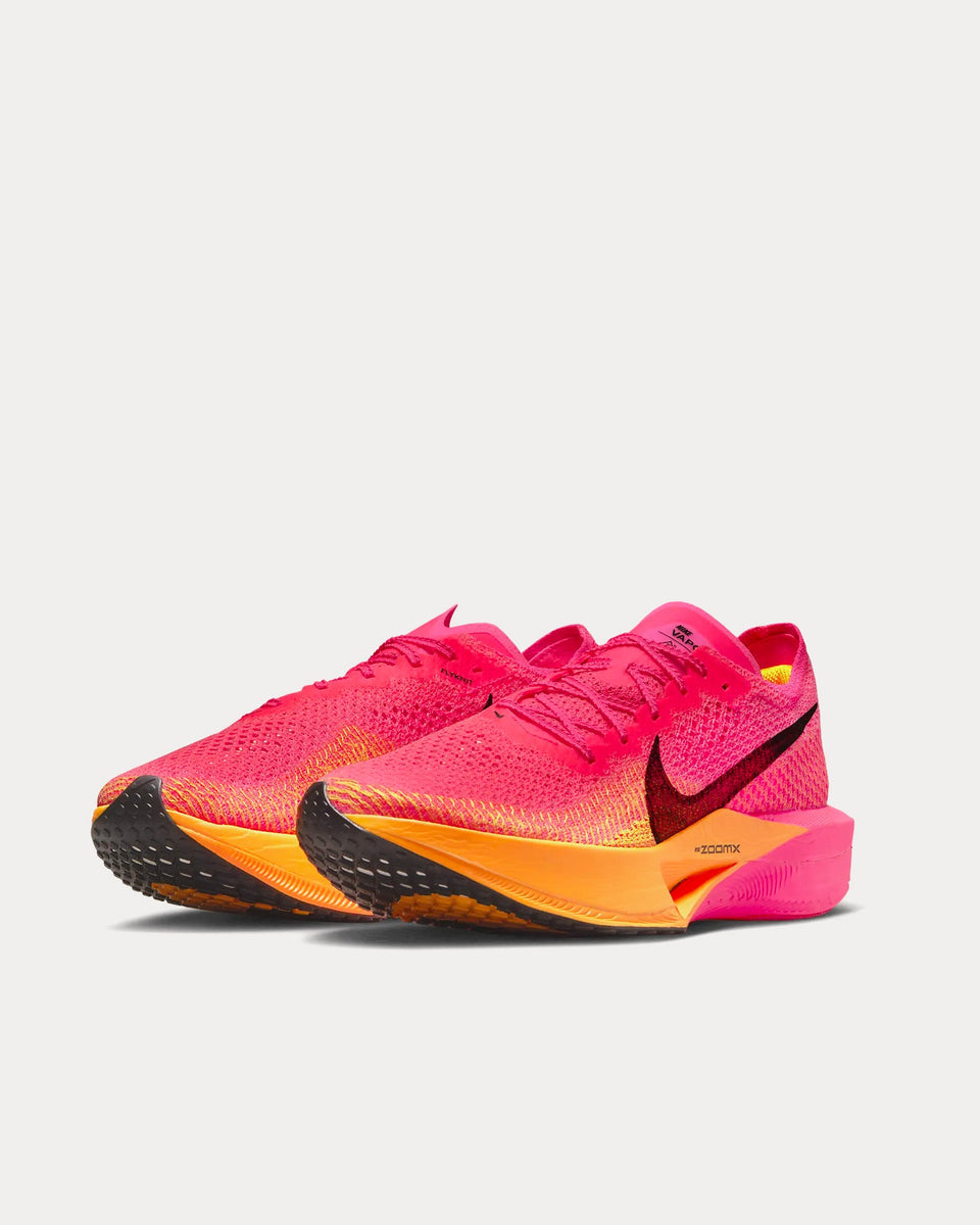 Nike hot sale orange running