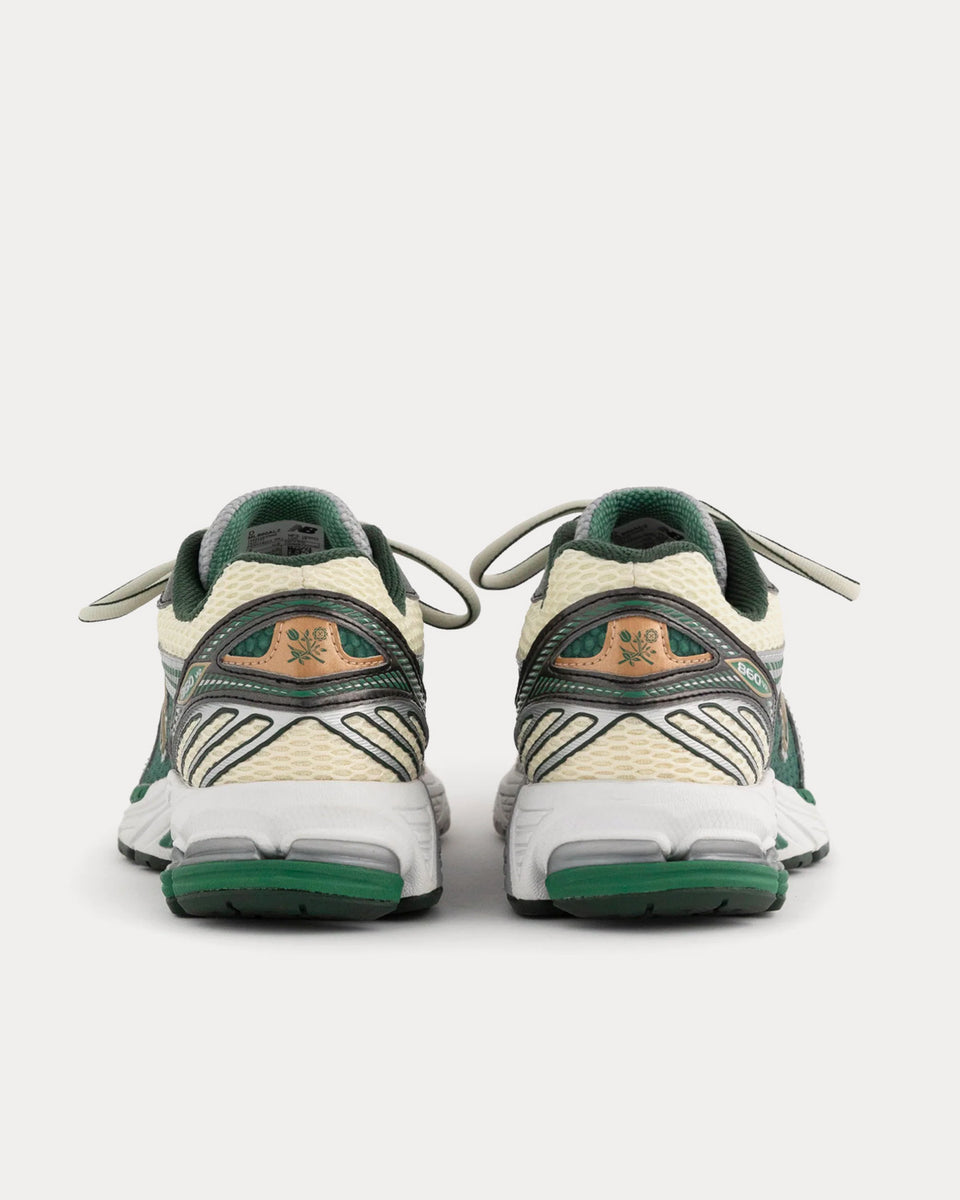 New Balance x Aime Leon Dore 860v2 Green Low Top Sneakers - Sneak