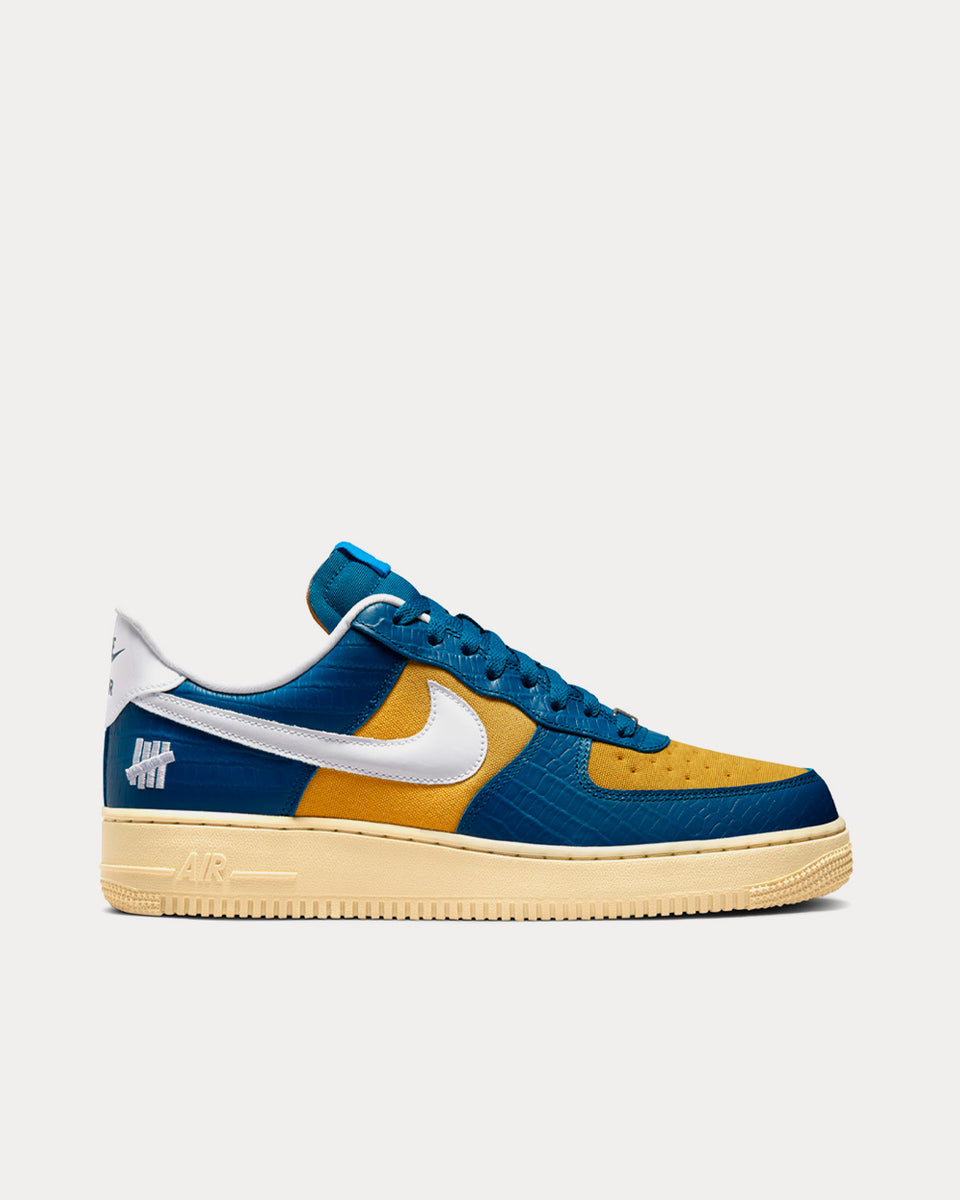 Nike air force 1 low blue and clearance yellow