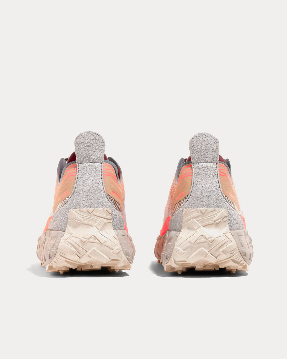 Running shoes for outlet gravel