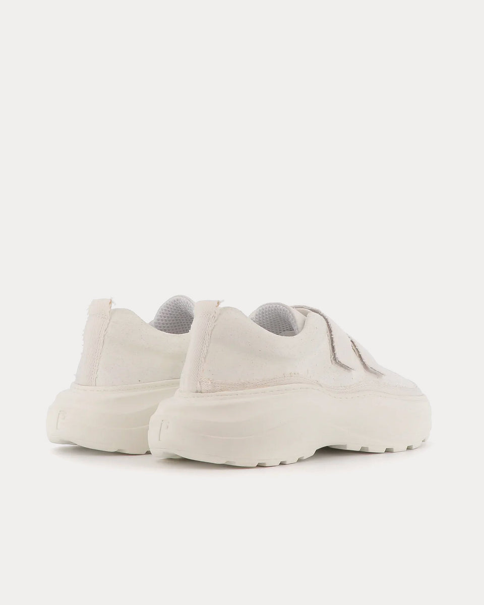 Phileo 002 Strong None-Suede Triple White Low Top Sneakers - Sneak