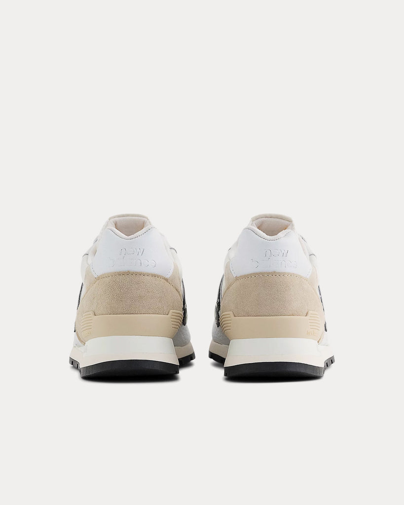 New balance 996 cream & 2024 gold trainers