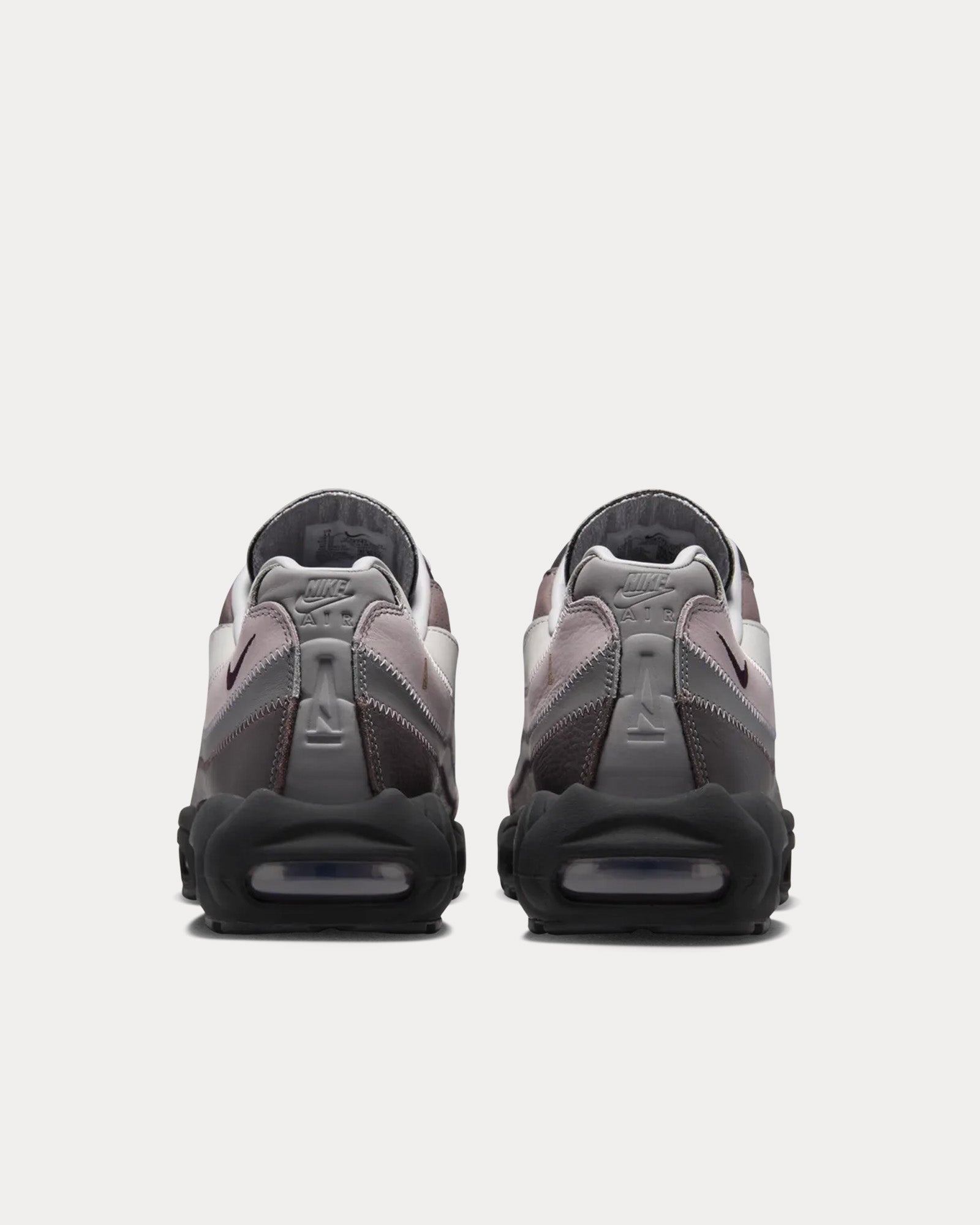 Nike x A Ma Maniére Air Max 95 'While You Were Sleeping' Low Top Sneakers - 3