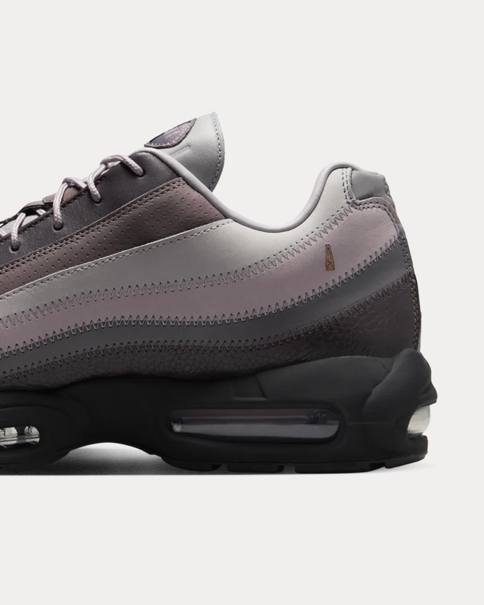 Nike x A Ma Maniére Air Max 95 'While You Were Sleeping' Low Top Sneakers - 4