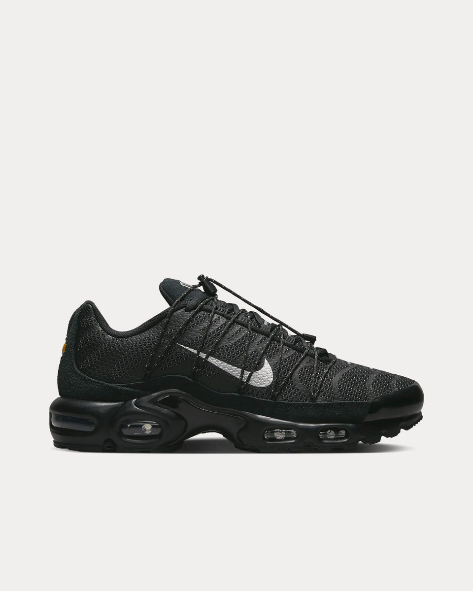 Nike Air Max Plus Utility Black / White / Metallic Silver Low Top ...