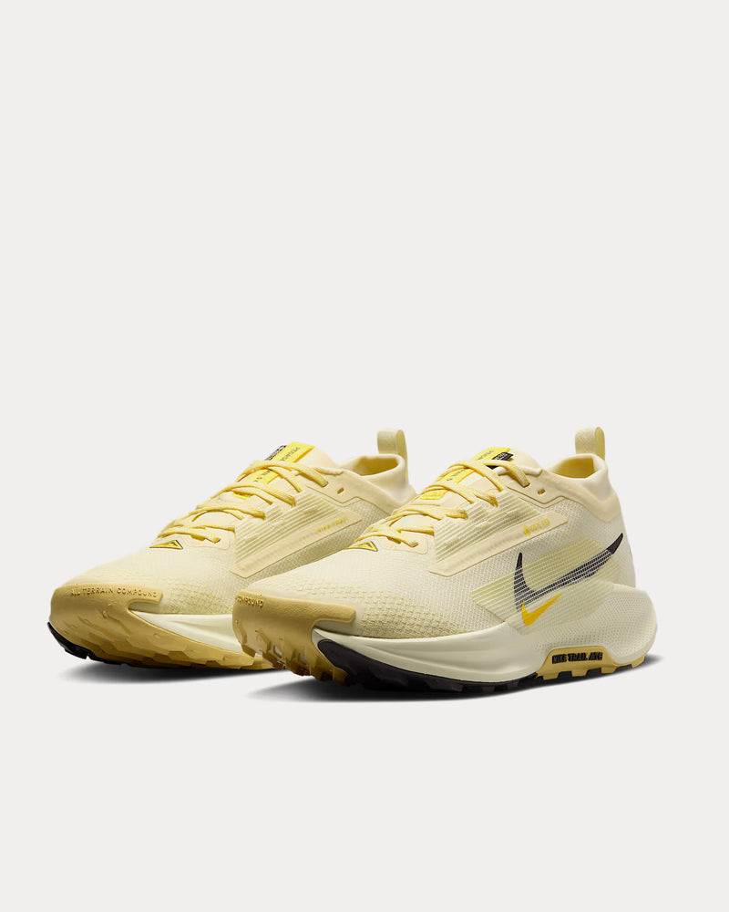 Nike Pegasus Trail 5 Gore-Tex Alabaster / Saturn Gold / Lightning / Medium Ash Running Shoes - 3