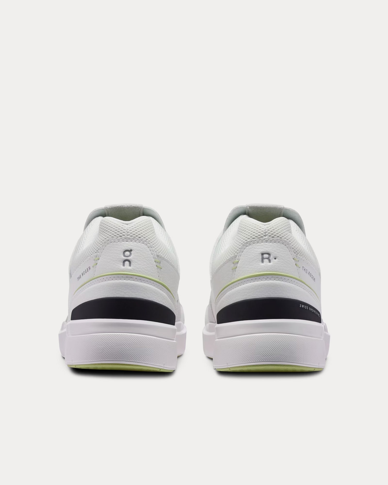 On Running The Roger Clubhouse White / Acacia Low Top Sneakers - 3