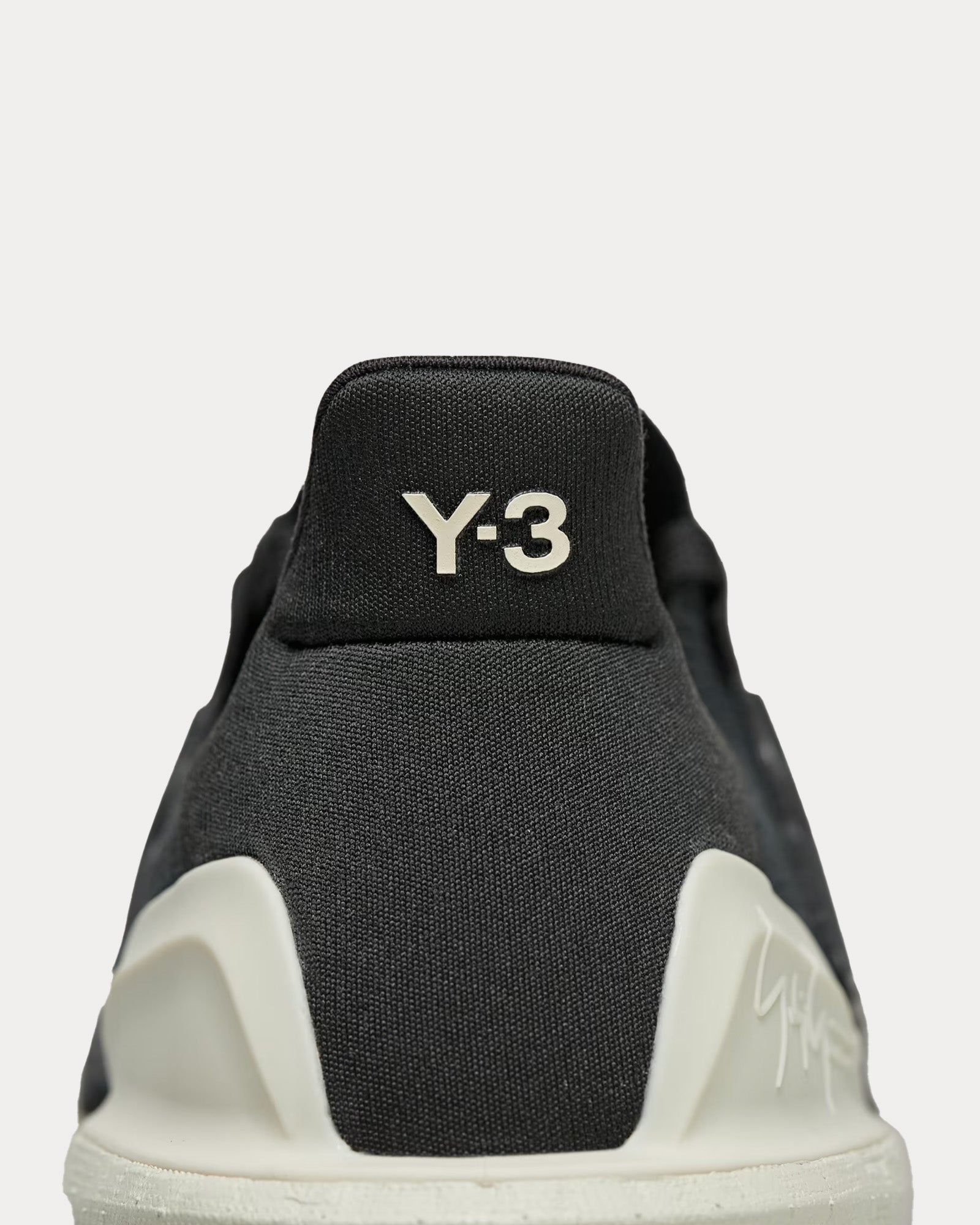 Y-3 Ultraboost 5 Core Black / Core Black / Alumina Running Shoes - 2