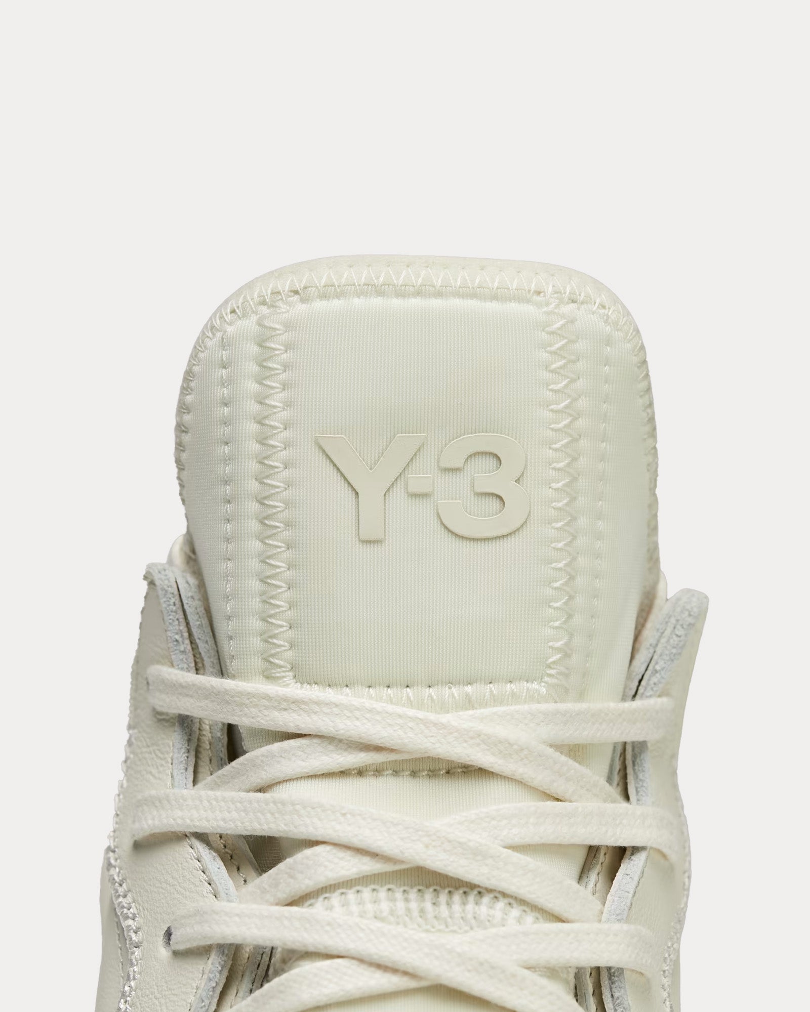 Y-3 Kaiwa Off White Low Top Sneakers - 2