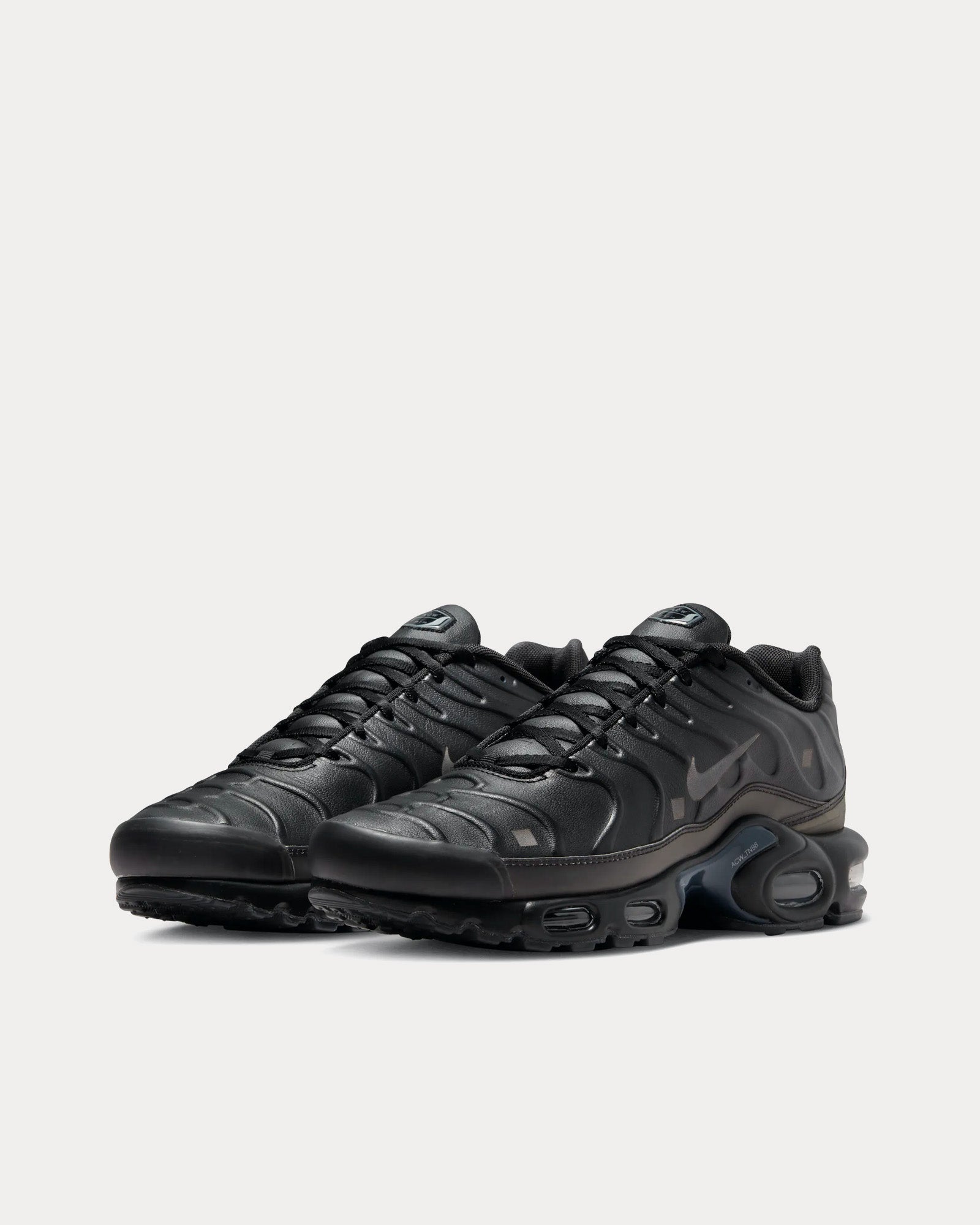 Nike x A COLD WALL Air Max Plus 98 Onyx Black Low Top Sneakers Sneak in Peace