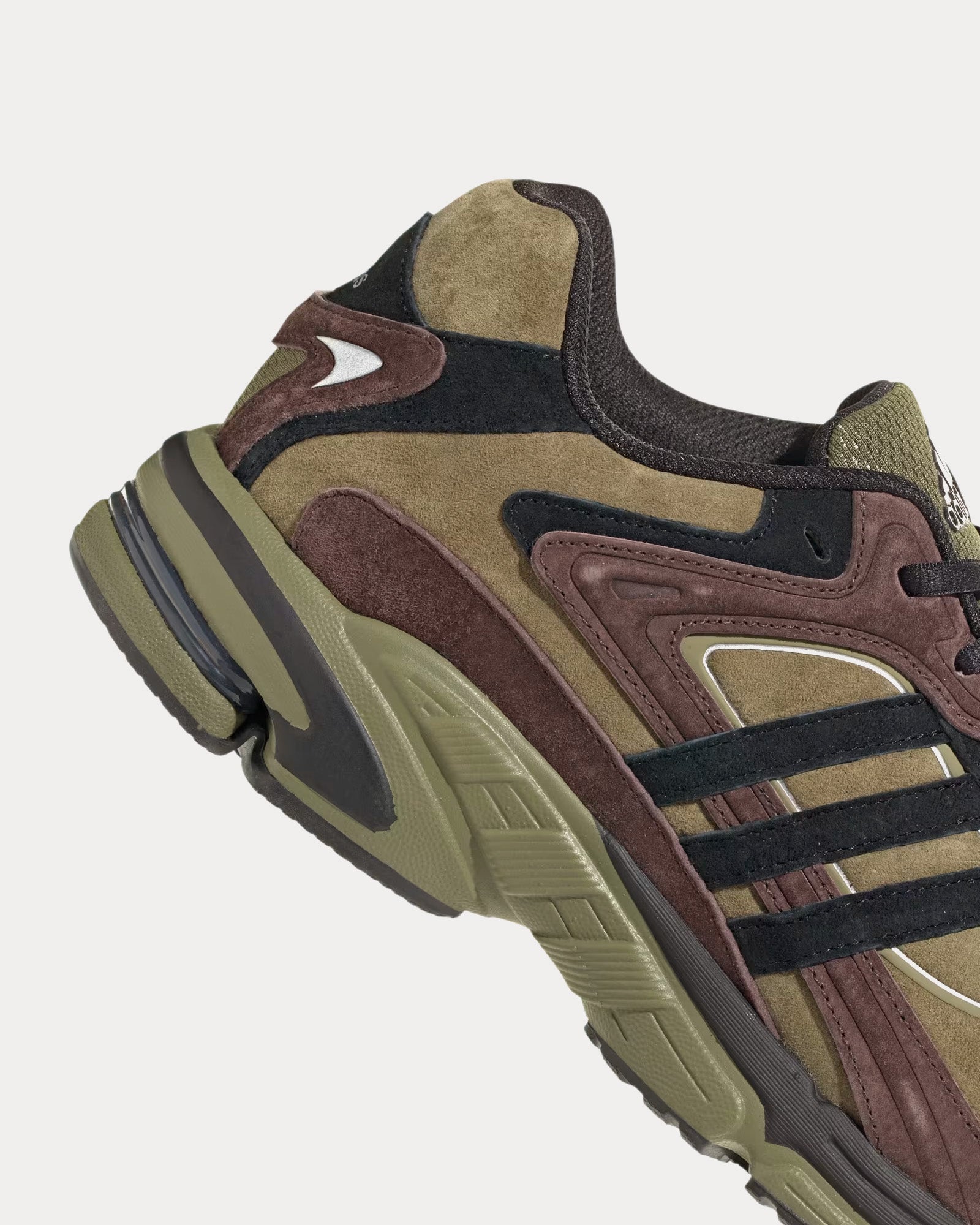 Adidas Response CL Focus Olive / Core Black / Dark Brown Low Top Sneakers - 3