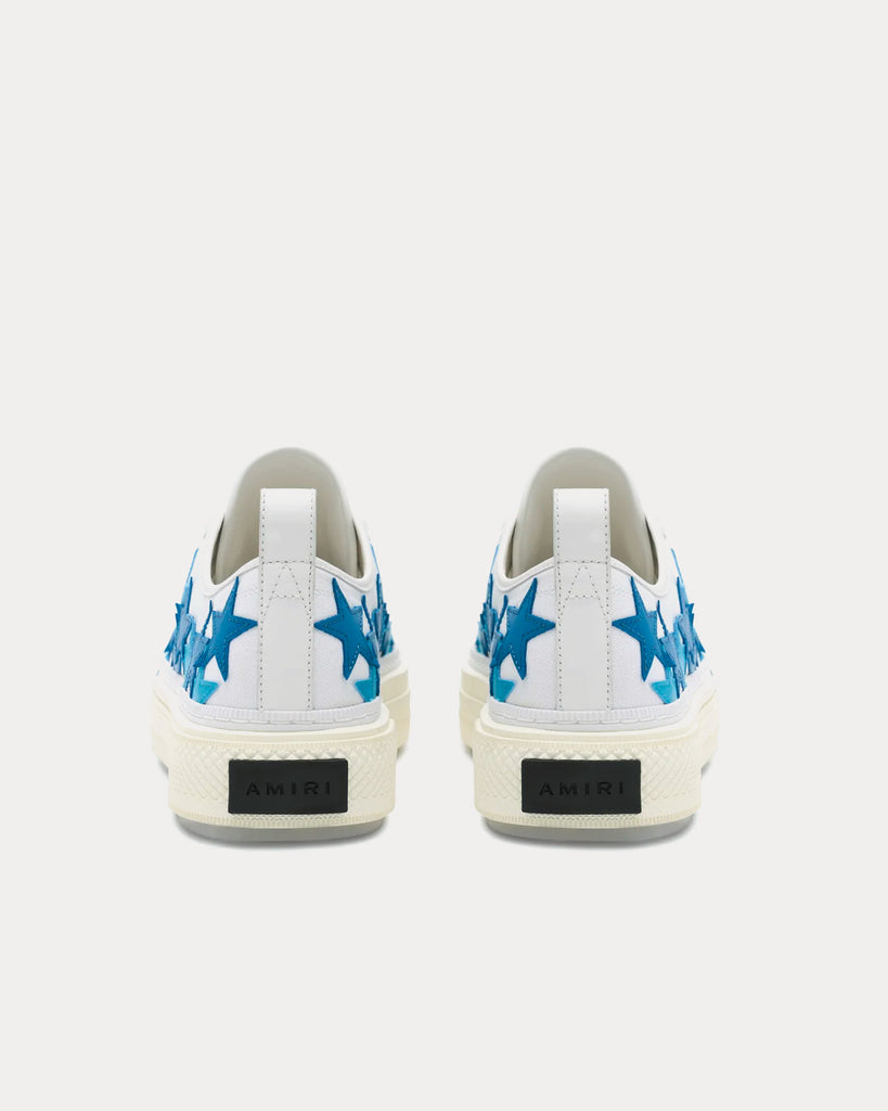 White trainers with outlet stars