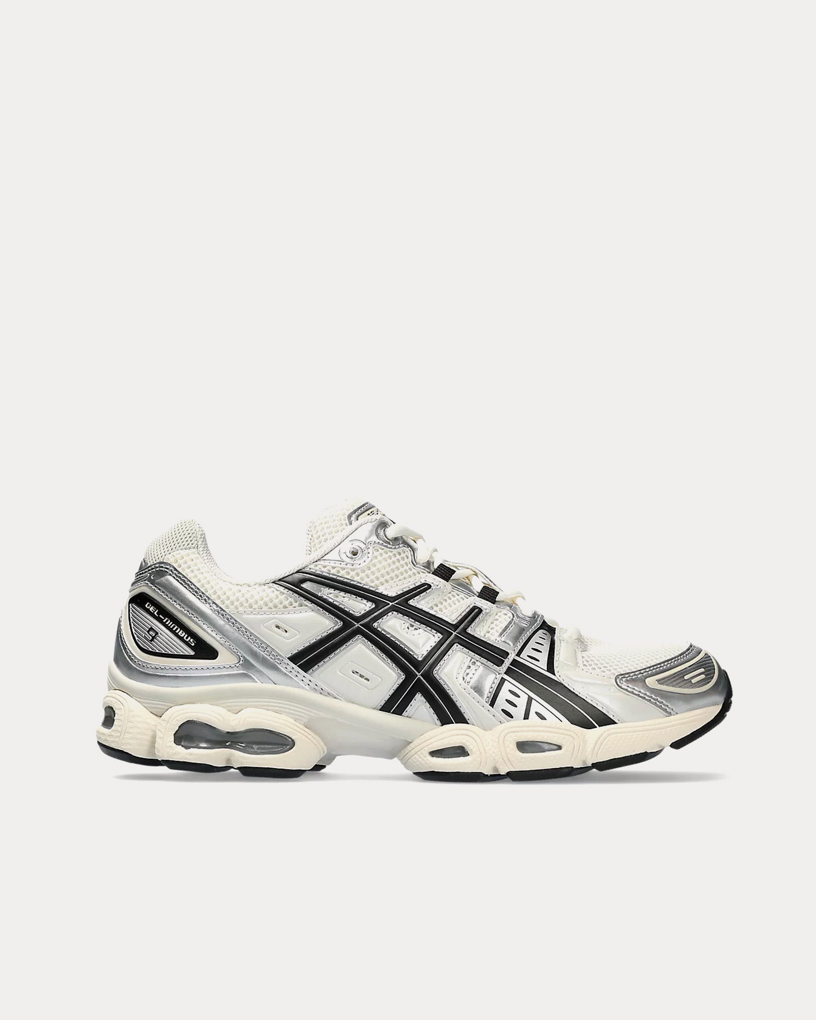 Asics Gel-Nimbus 9 Cream / Black Low Top Sneakers - 1