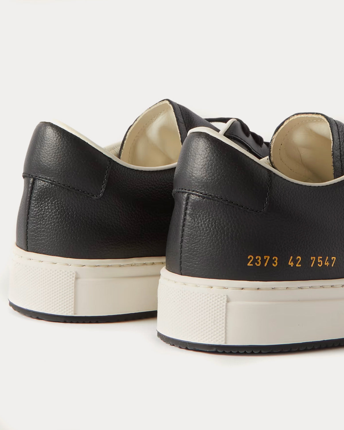 Common projects black white on sale