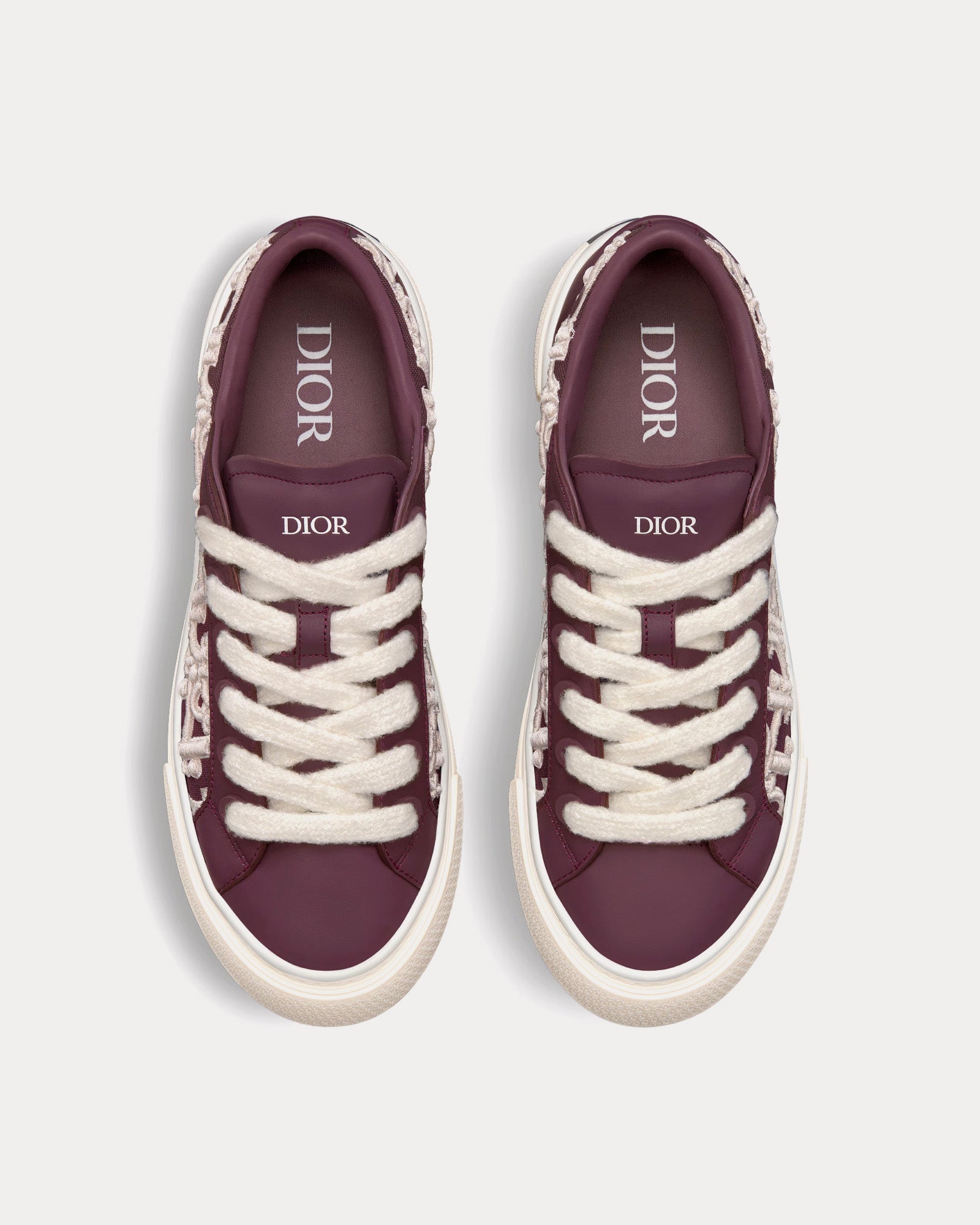 Dior B33 Burgundy Smooth Calfskin with Cream Dior Oblique Raised Embroidery Low Top Sneakers - 2