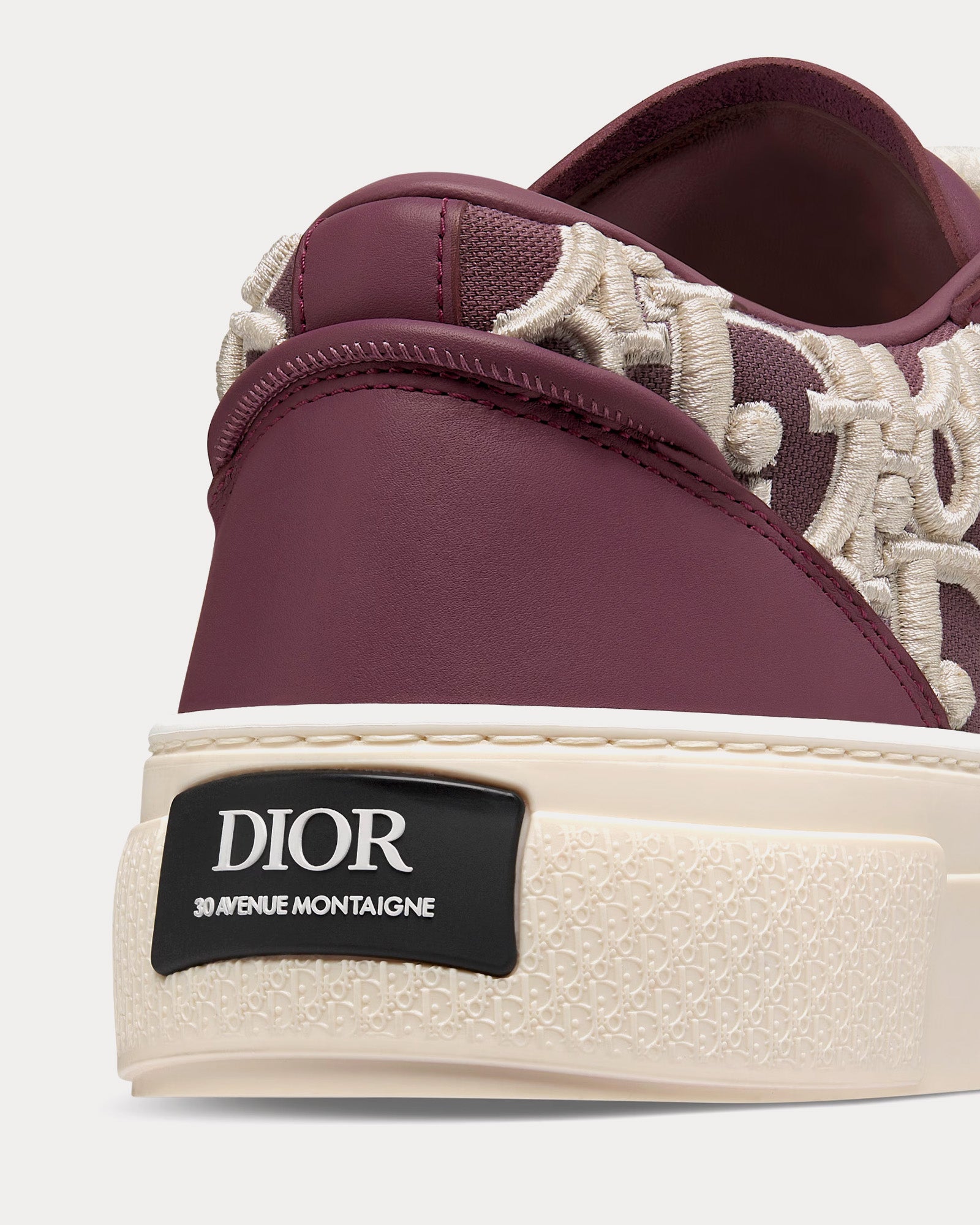 Dior B33 Burgundy Smooth Calfskin with Cream Dior Oblique Raised Embroidery Low Top Sneakers - 3