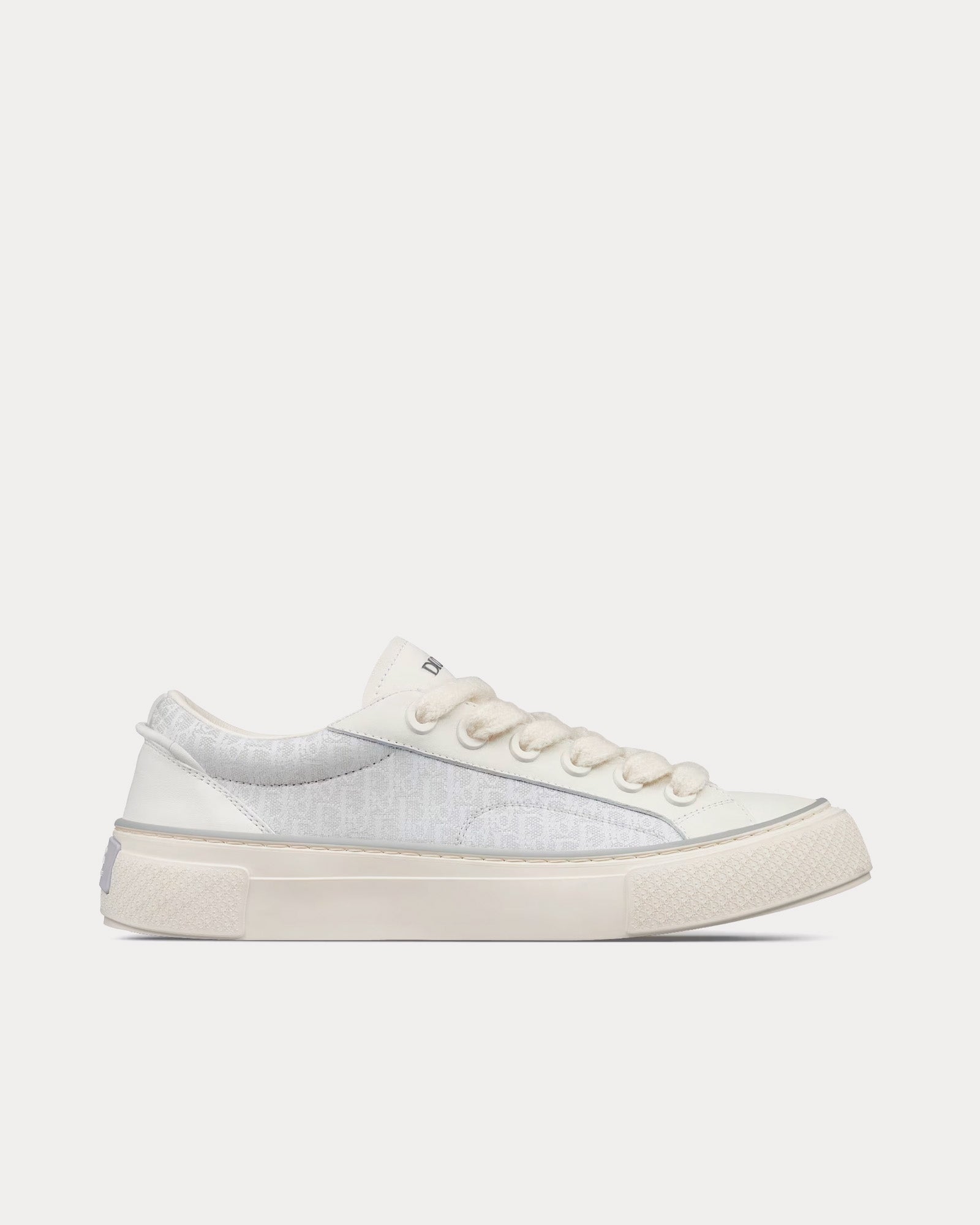 Dior B33 White Smooth Calfskin and Dior Oblique Jacquard Low Top Sneakers - 1