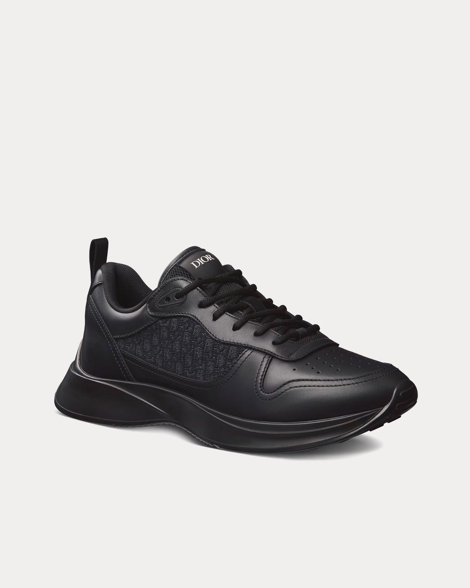 Dior B25 Runner Black Smooth Calfskin and Dior Oblique Jacquard Low Top Sneakers - 3