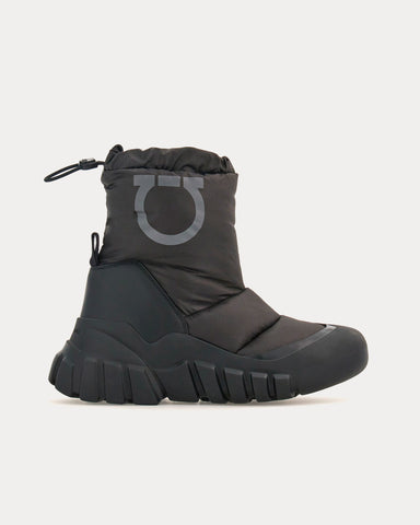 Ferragamo Padded Black Ski Boots