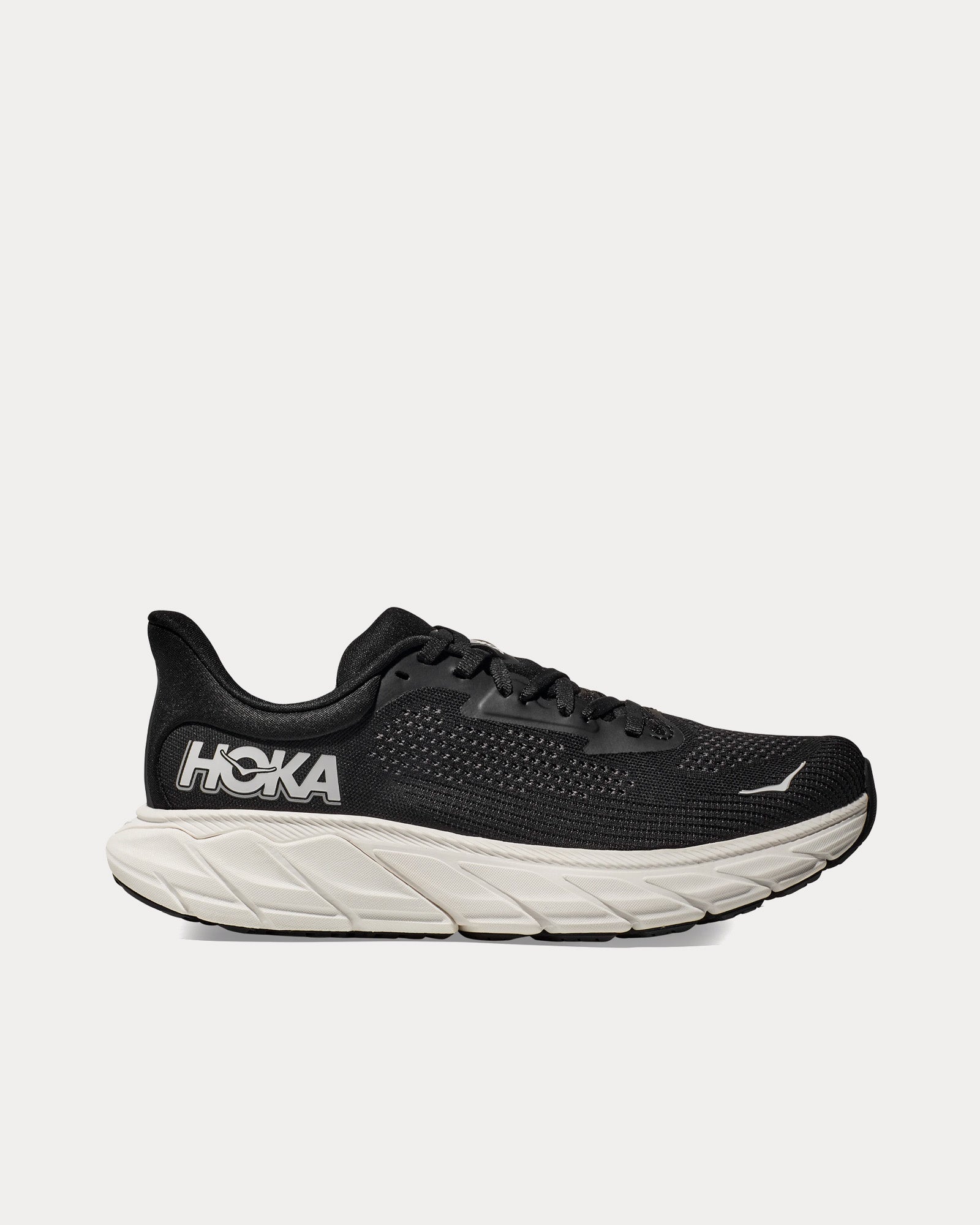 Hoka Arahi 7 Black / White Running Shoes - 1