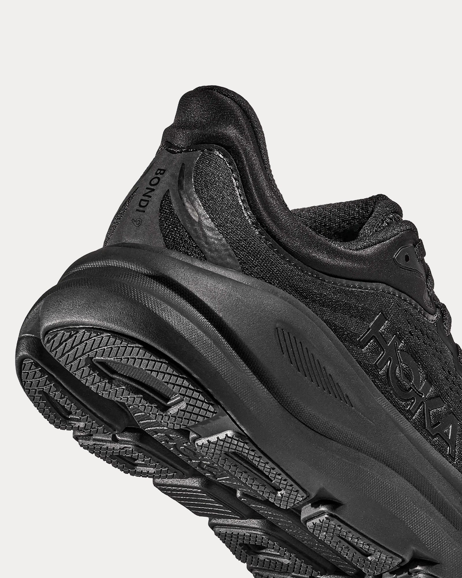 Hoka Bondi 9 Black / Black Running Shoes - 4