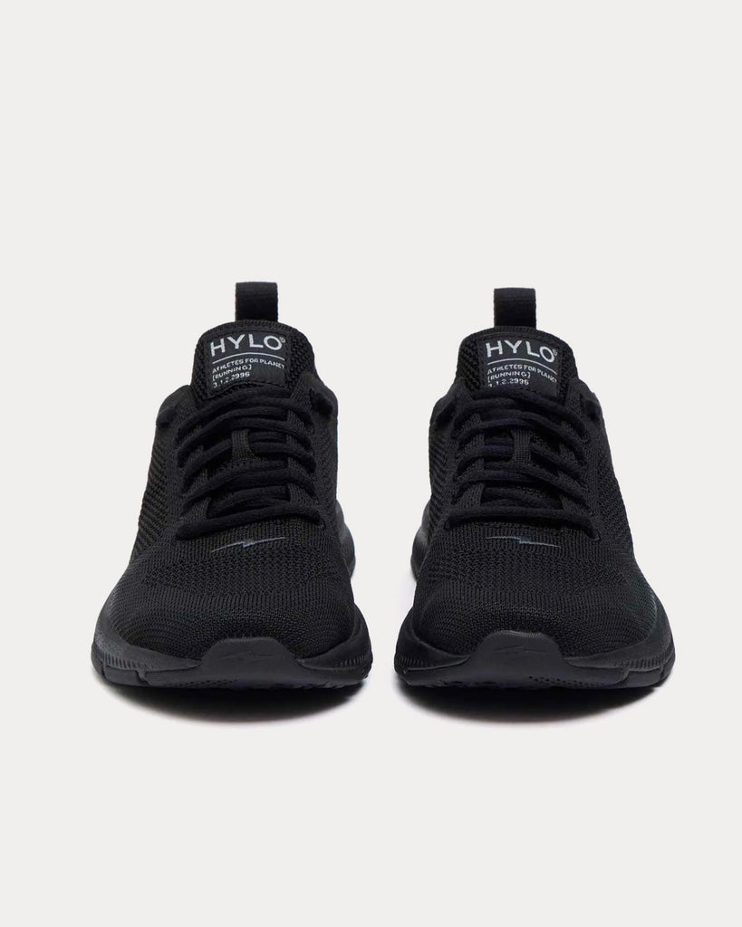 Hylo Light Black Running Shoes Sneak in Peace