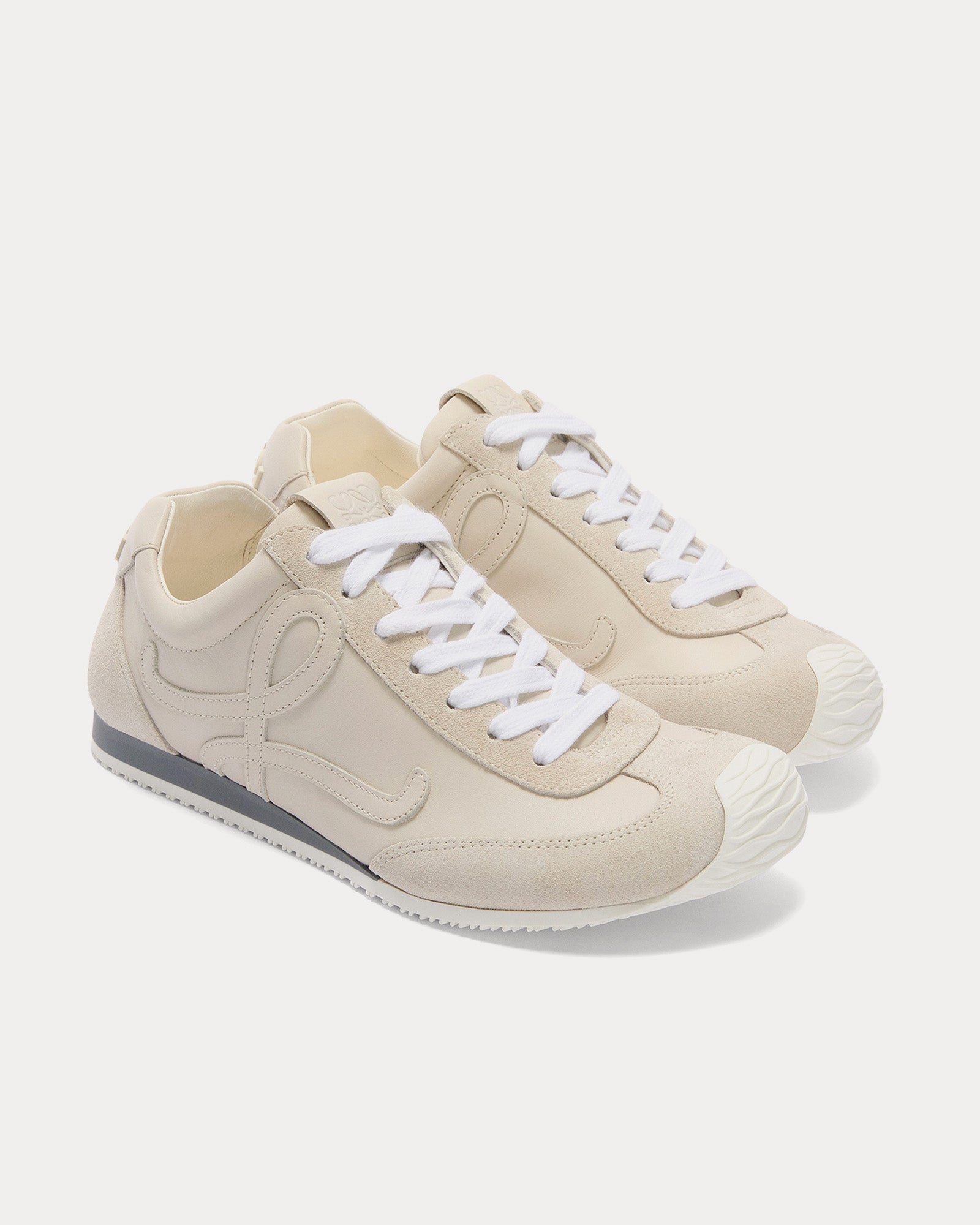 Loewe Ballet Runner 2.0 Soft Calfskin White Low Top Sneakers - 2