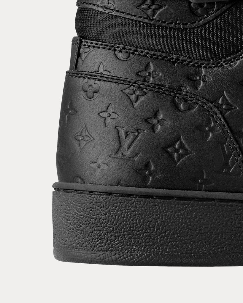 Shop Louis Vuitton Rivoli Sneaker Boot by KICKSSTORE