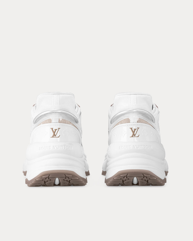 Louis Vuitton Run 55 Sneaker IVORY. Size 38.5