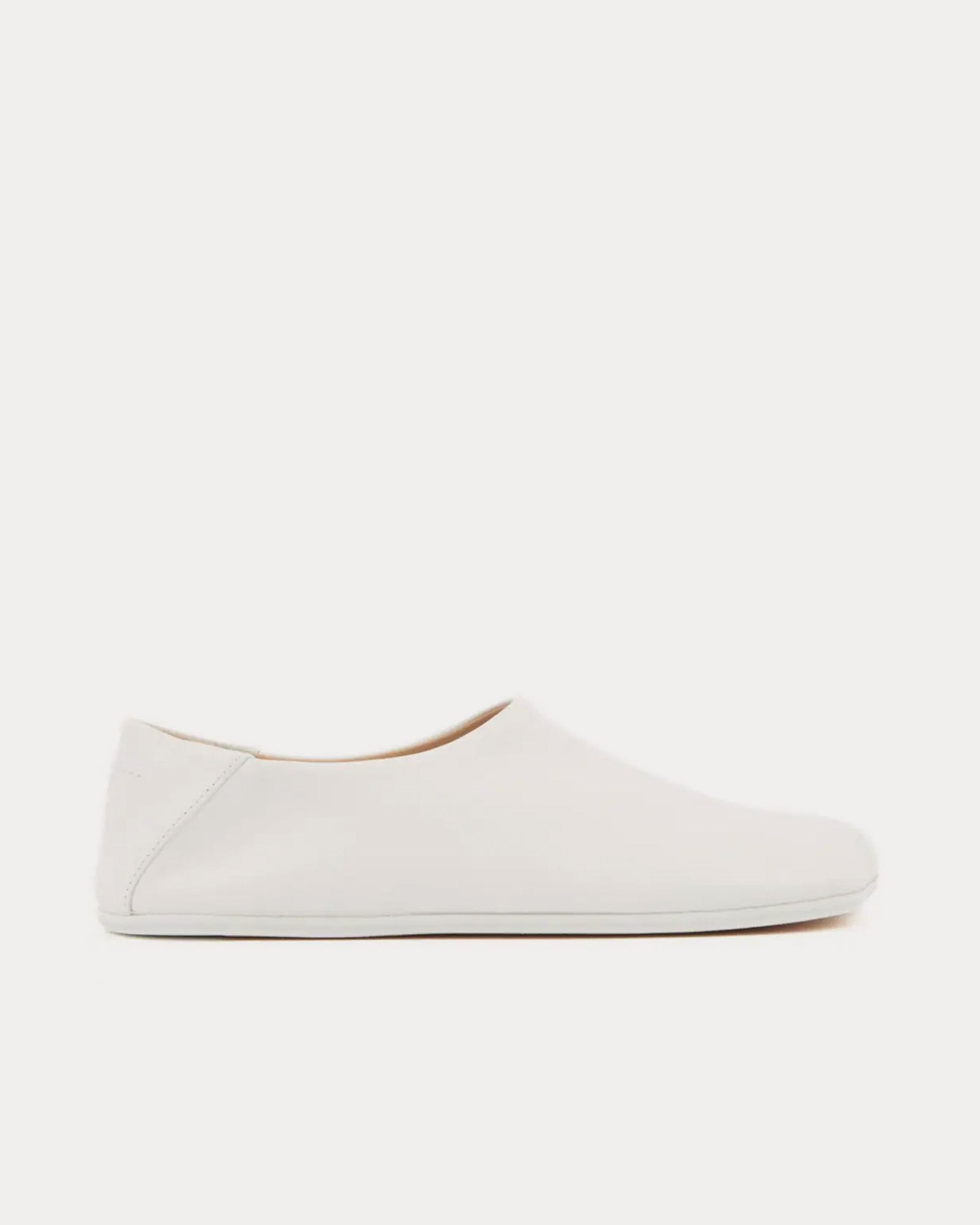 MM6 Maison Margiela Anatomic Babouches White Slip Ons - 1