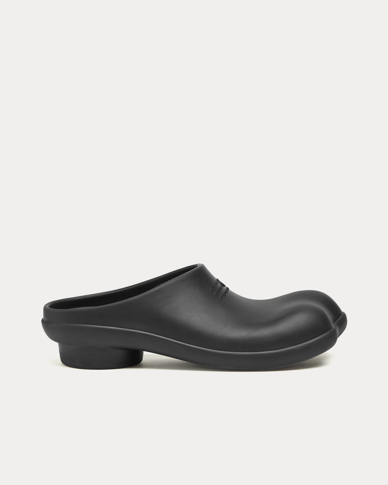 MM6 Maison Margiela Anatomic Clog Slippers Black Slip Ons - 1