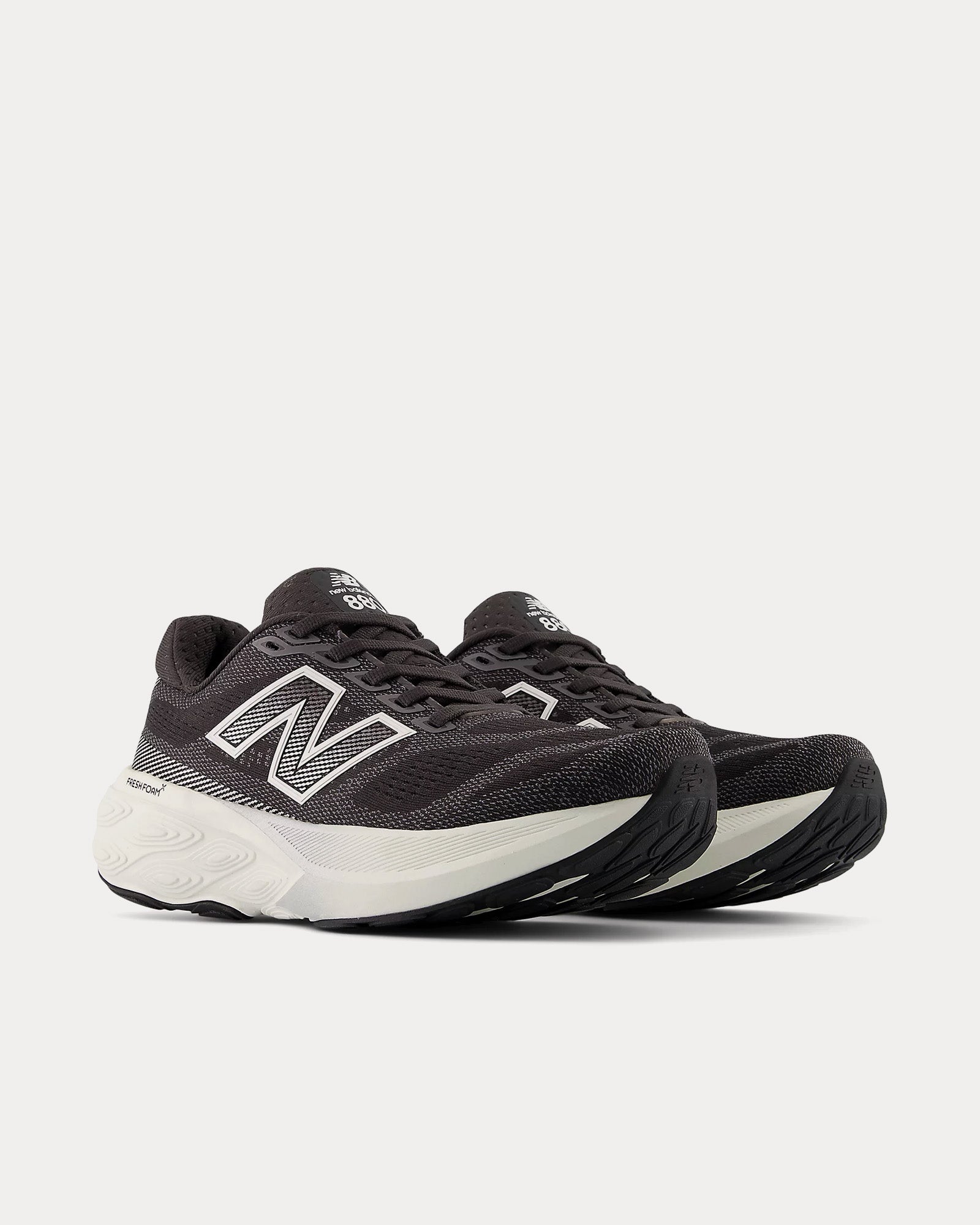 New Balance Fresh Foam X 880v15 Black Cement / Sea Salt / Silver Metallic Running Shoes - 3