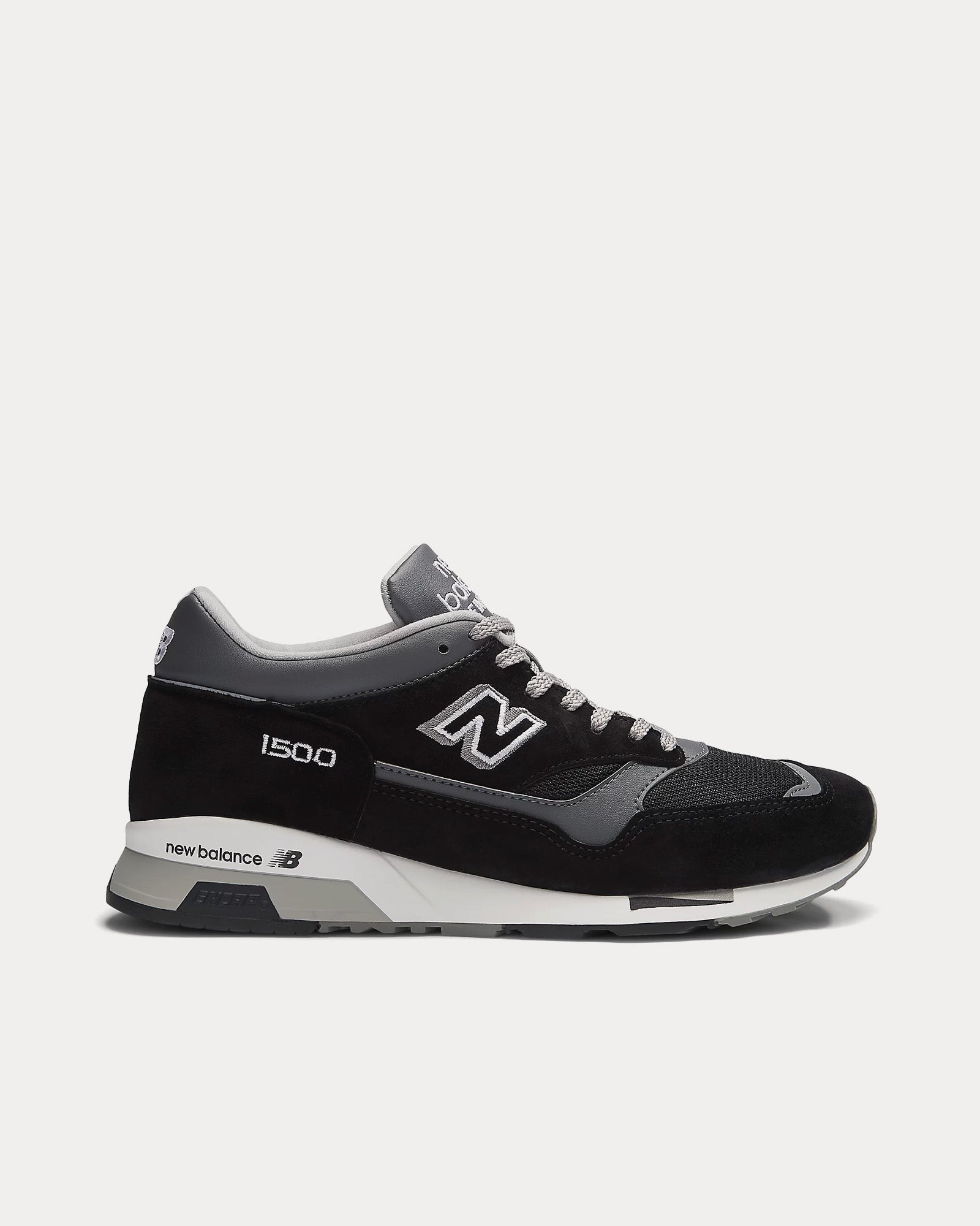 New Balance MADE in UK 1500 'Essentials' Black / Smoked Pearl / Silver Low Top Sneakers - 1