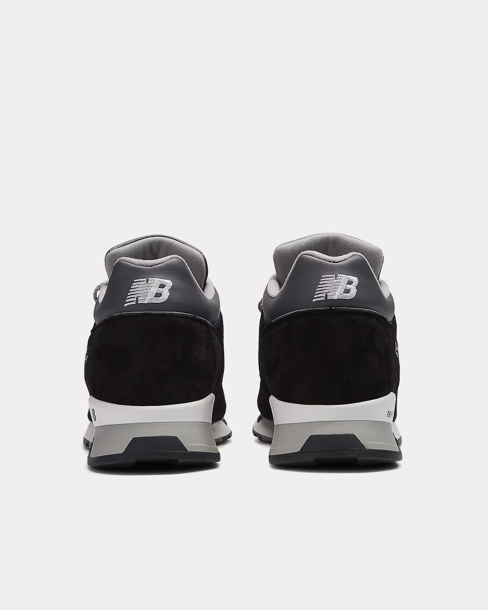 New Balance MADE in UK 1500 'Essentials' Black / Smoked Pearl / Silver Low Top Sneakers - 4