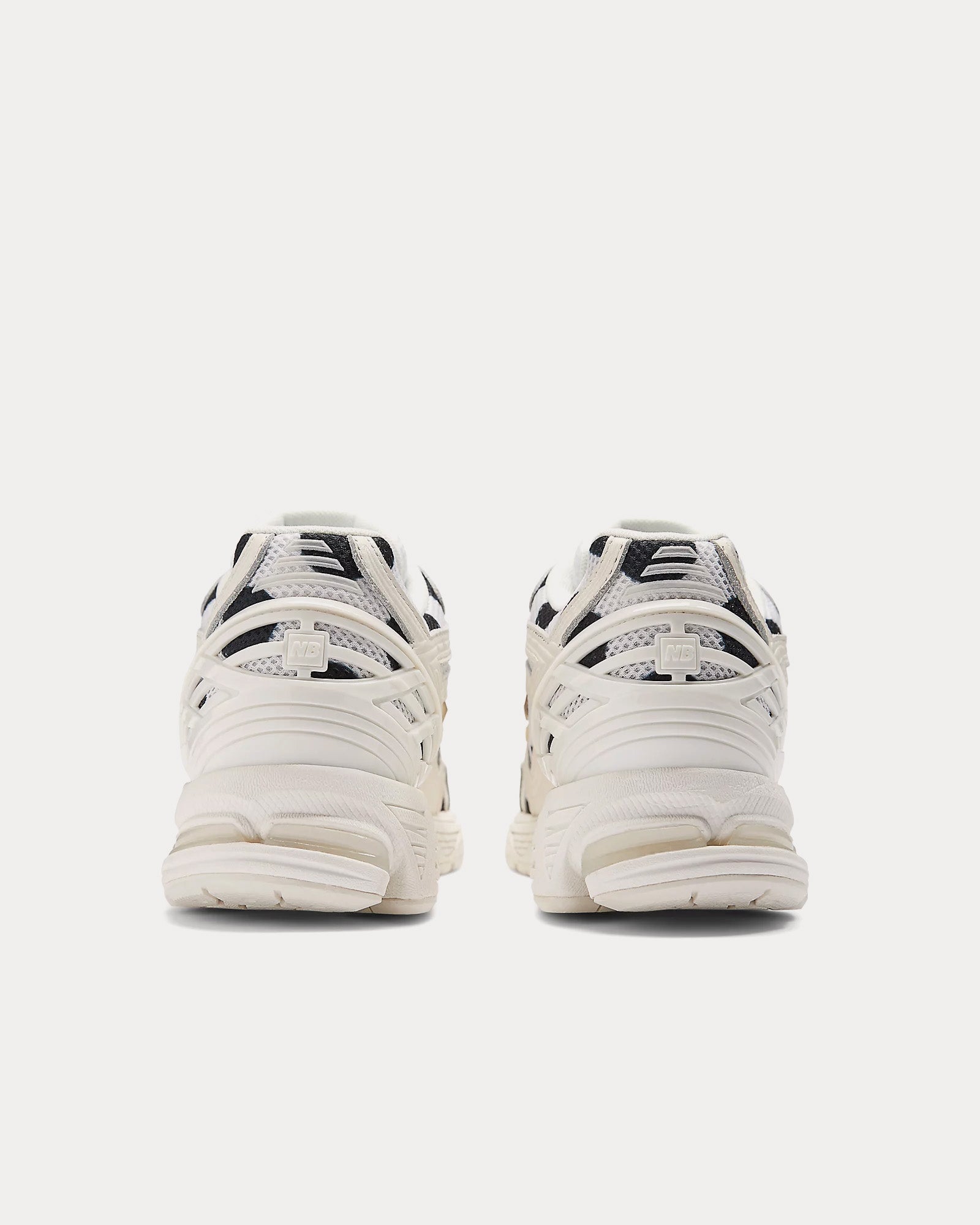 New Balance 1906r Sea Salt / Phantom Low Top Sneakers - 3