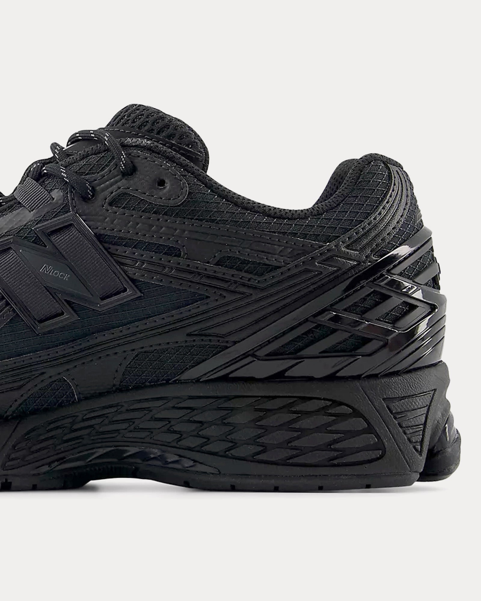 New Balance 1906 Utility Black Low Top Sneakers - 4