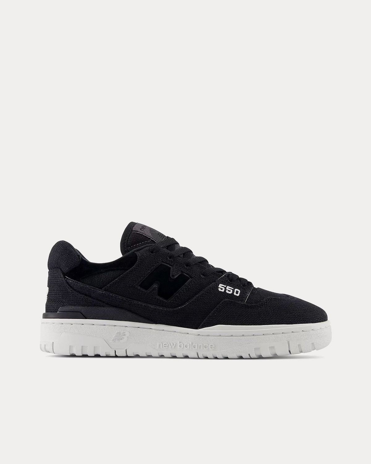 New Balance 550 Black / White Low Top Sneakers - 1