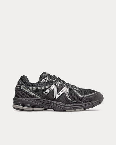 New Balance 860V2 Black / Silver Metallic Low Top Sneakers