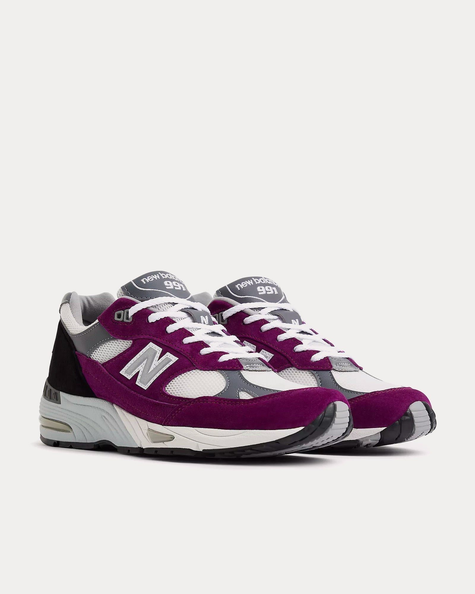 New Balance MADE in UK 991v1 Bright Renaissance Grape Juice / Alloy / Black Low Top Sneakers - 3