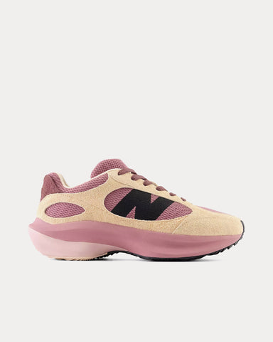 New Balance WRPD Runner Licorice / Rosewood Low Top Sneakers