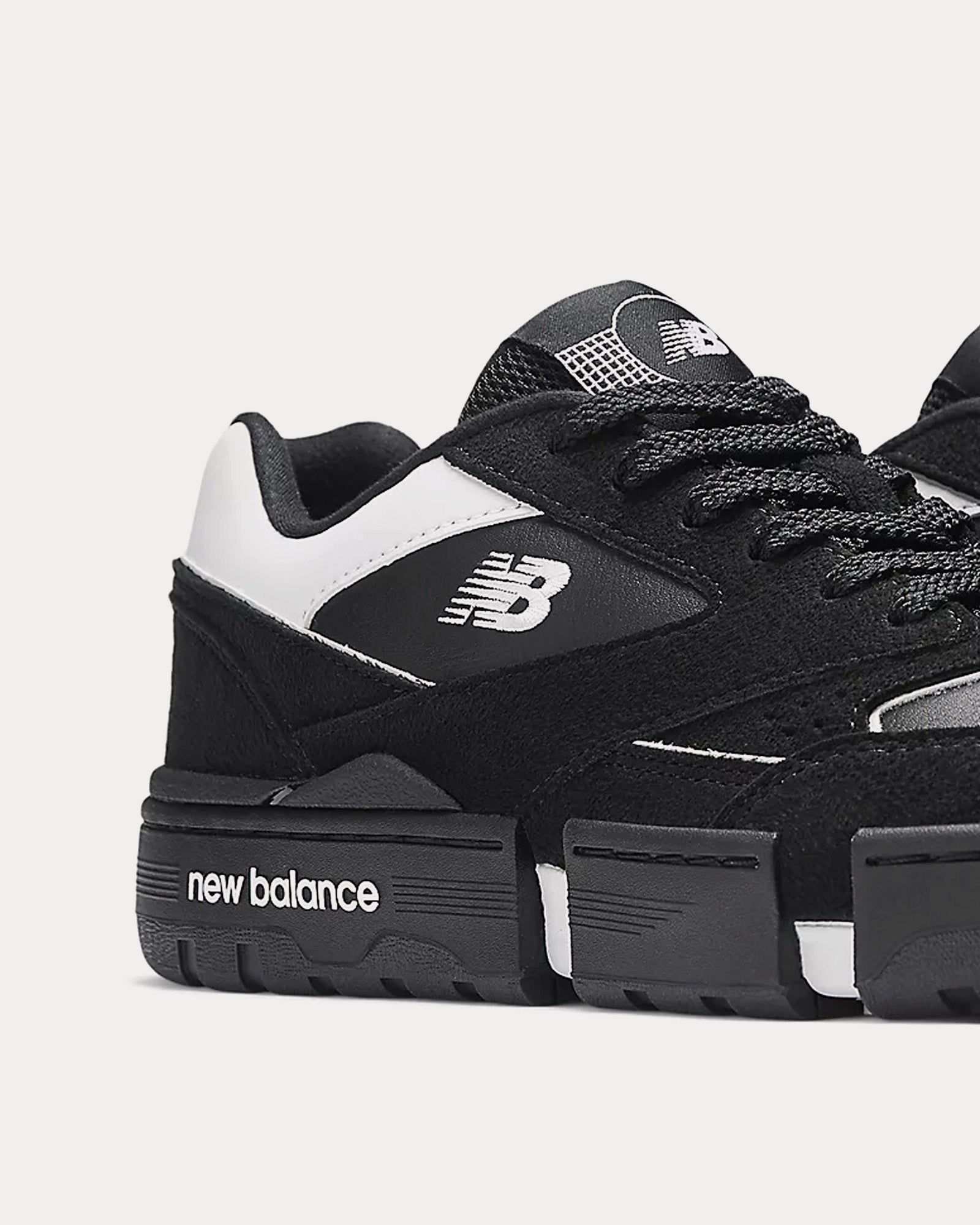 New Balance x MSFTrep 0.01 Black / White Low Top Sneakers - 4