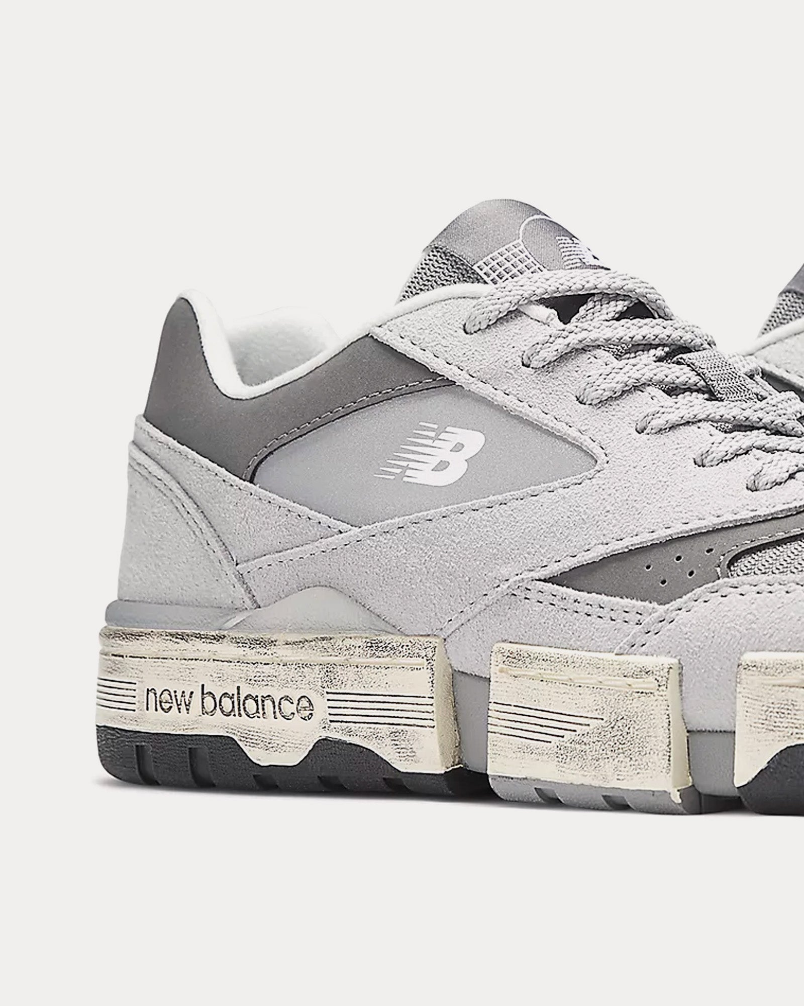 New Balance x MSFTrep 0.01 Grey / White Low Top Sneakers - 4