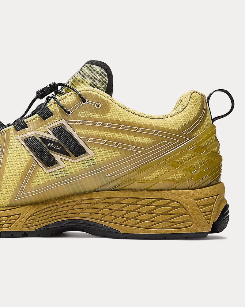 New Balance x CAYL 1906r Yellow / Black Low Top Sneakers - 5