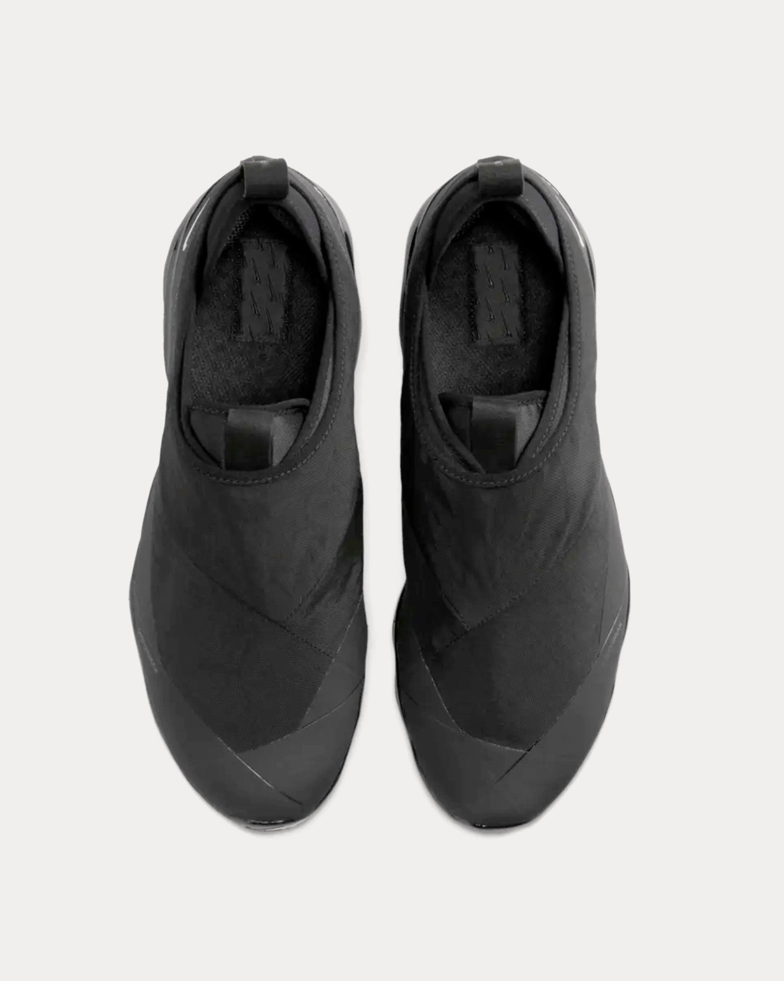 Nike Air VaporMax Moc Roam Black Slip On Sneakers - 2