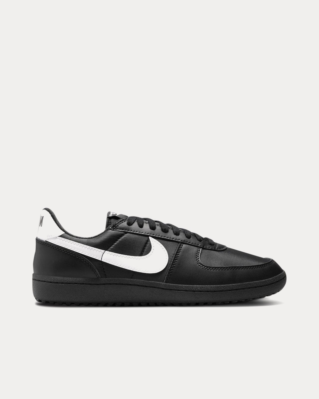 Nike Field General '82 Black / White Low Top Sneakers - Sneak in 