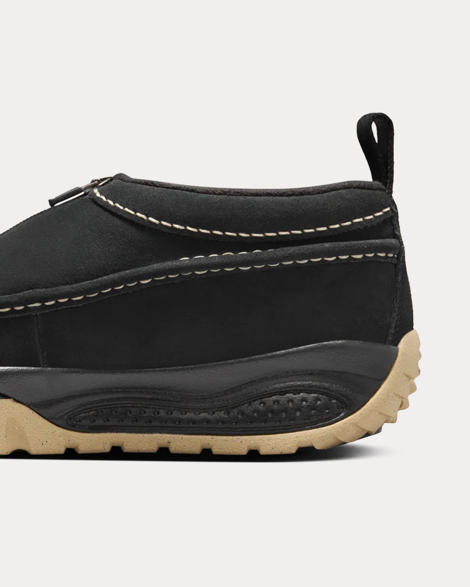 Nike ACG Izy Black / Limestone Slip On Sneakers - 5