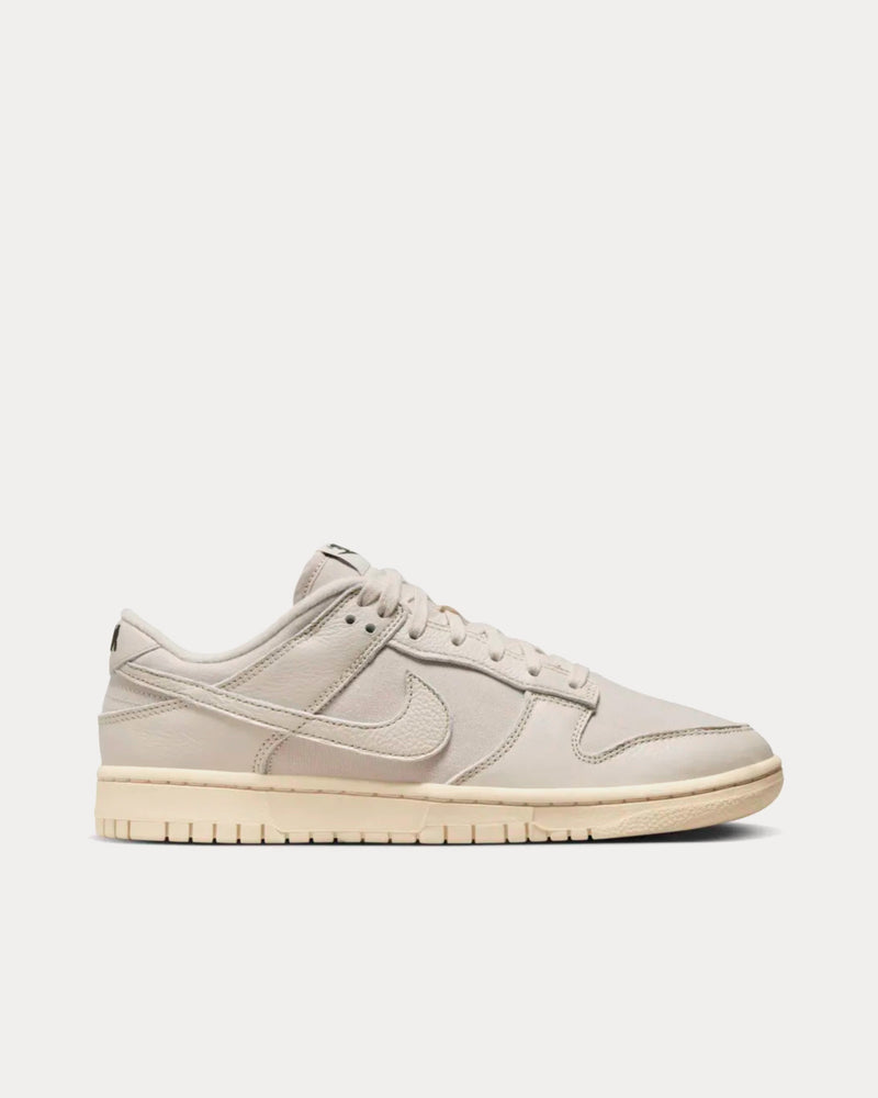 Nike Dunk Low Light Orewood Brown Low Top Sneakers - 1