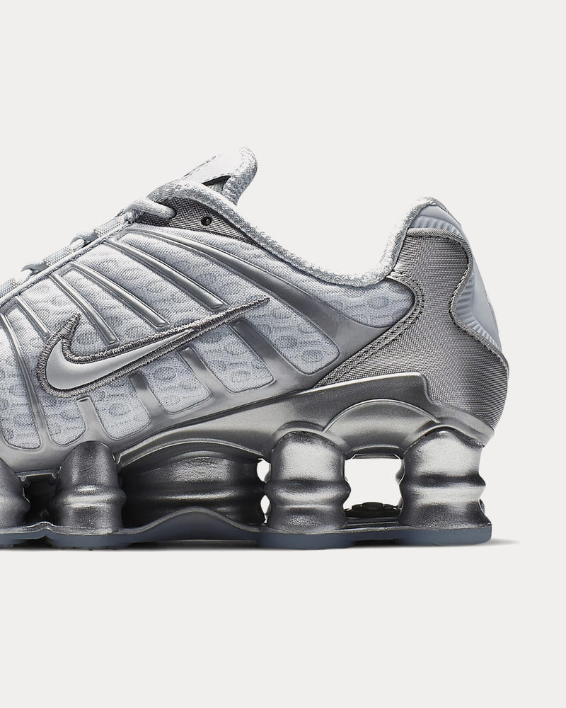 Nike Shox TL Pure Platinum / Chrome Low Top Sneakers - 5