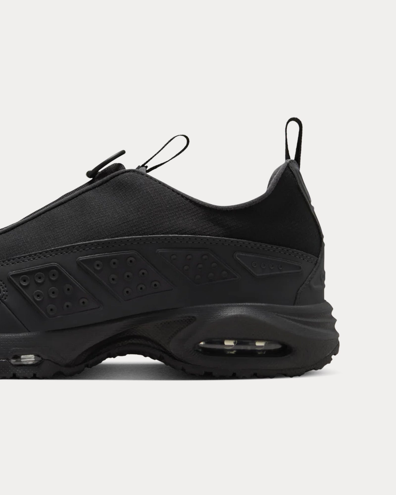 Nike Air Max SNDR Gore-Tex Black / Dark Smoke Grey Low Top Sneakers - 5