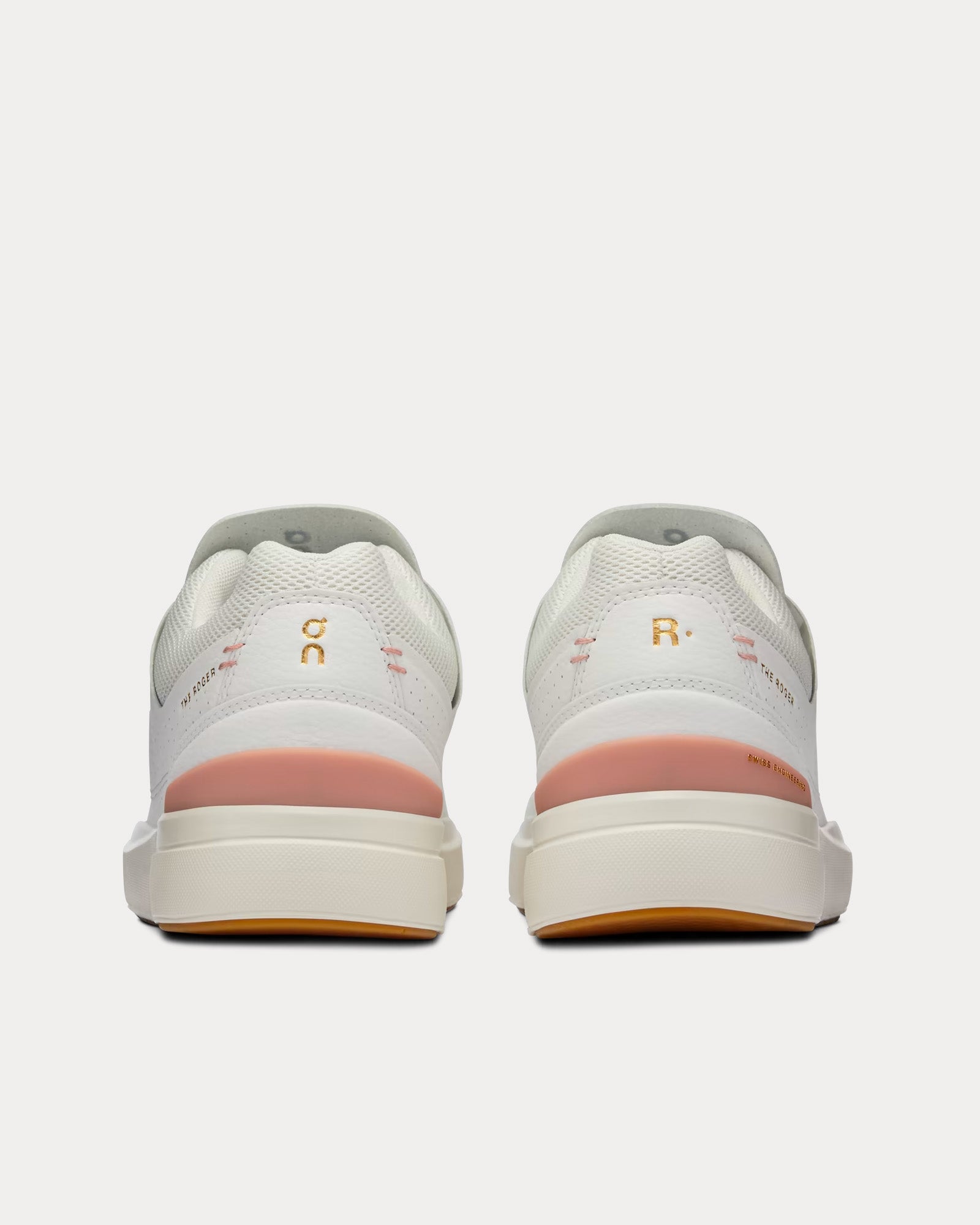 On Running The Roger Centre Court White / Woodrose Low Top Sneakers - 3